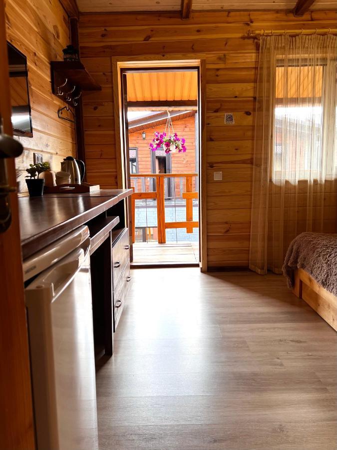 Hotel Edelweiss House à Svityaz' Extérieur photo